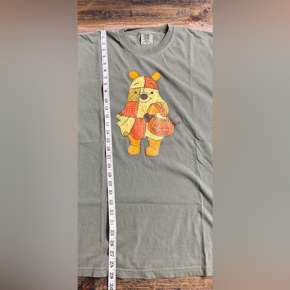 Comfort Colors Green Halloween Bear Tee - Picture 6 of 6